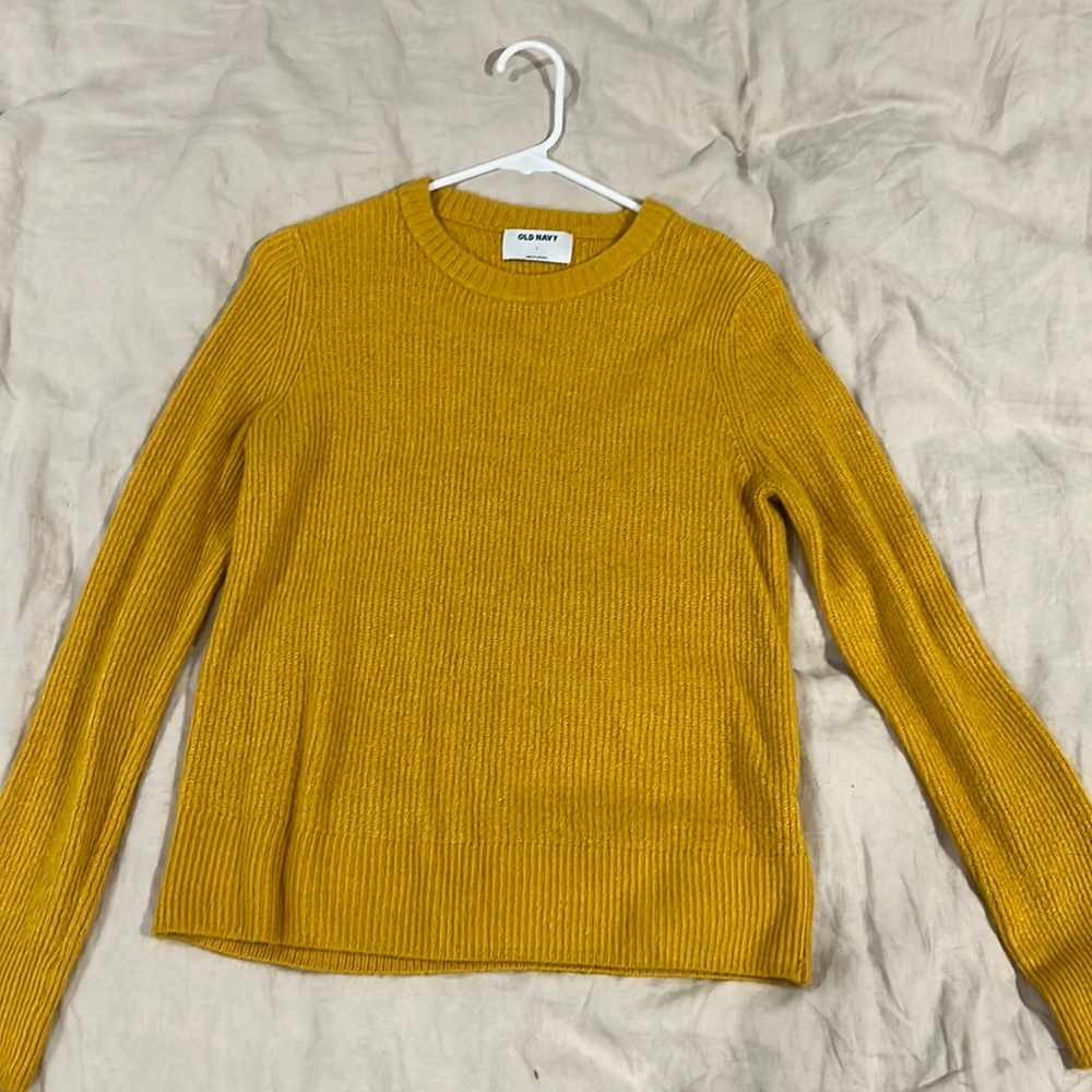 Old Navy Knit Sweater